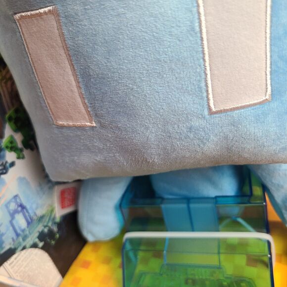 MINECRAFT LEGENDS ALLAY PLUSH LIGHTS & SOUNDS + FLAPPING WINGS  **NEW** - Picture 6 of 10